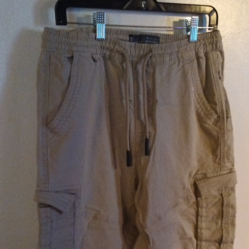 Denim&Co Tan Cargo Pants with Relaxed Fit